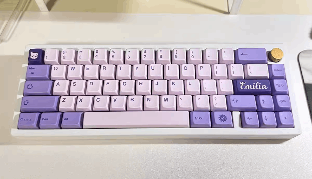 Emilia the Witch Dye-Sub PBT Keycaps | 141 keys | MDA Profile | JP EN | ANSI | Keycaps only