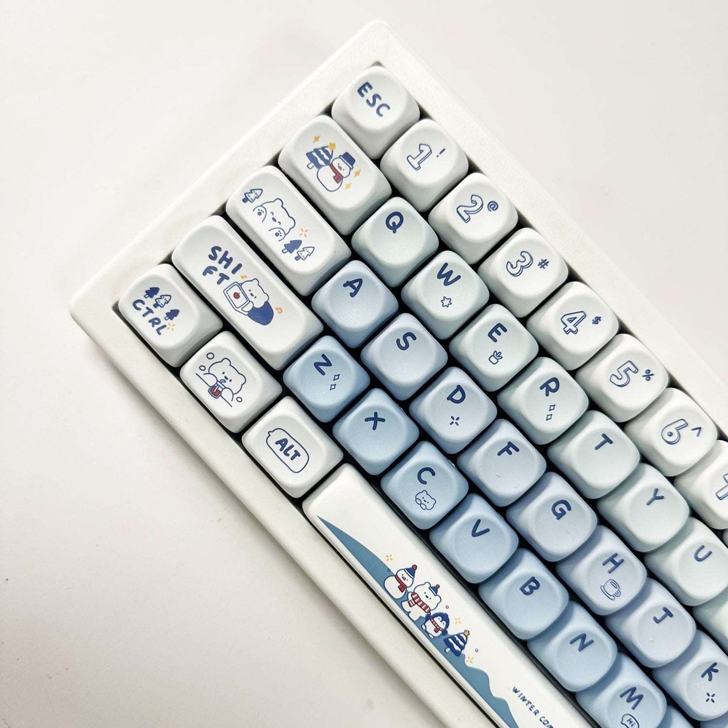 Winter Bear Dye-Sub PBT Keycaps | 135 keys | MOA Profile | ANSI | Keycaps only