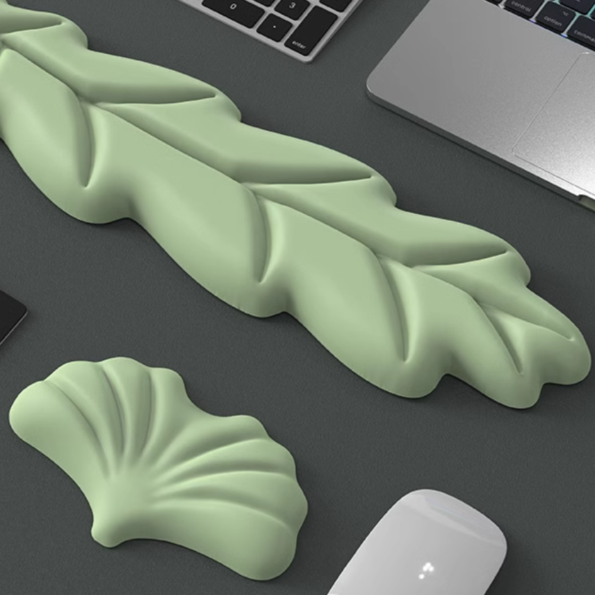 Leaf Wrist Rest