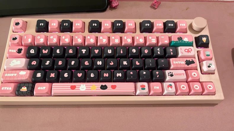 Bubblegum Whisker Keycap Set - MDA Profile Keycaps - TzunaBee